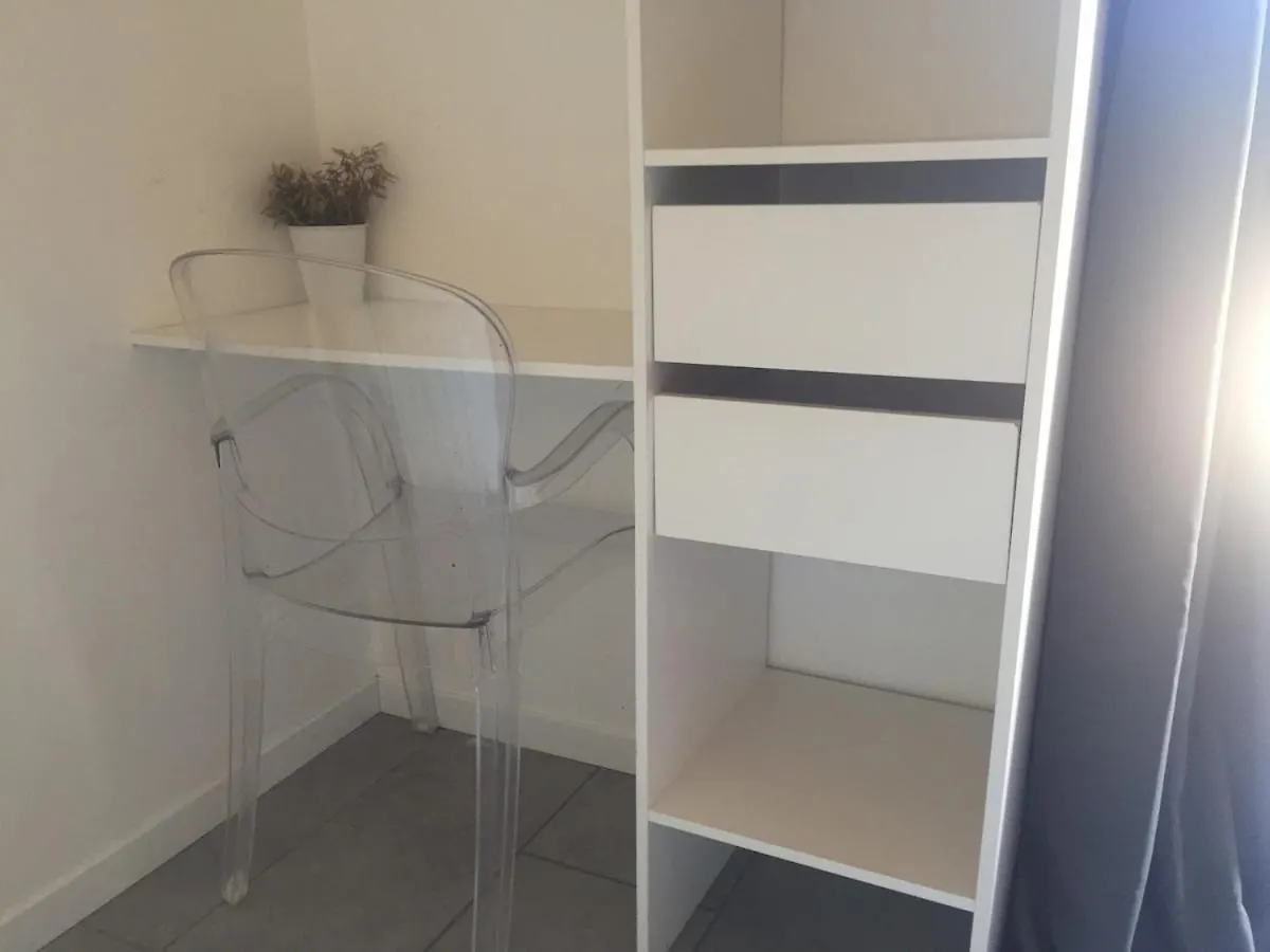 Les Gites Cherois Logement Entier, Ravissant Cottage, Parking Pv, Prox Lyon Les Cheres Apartment